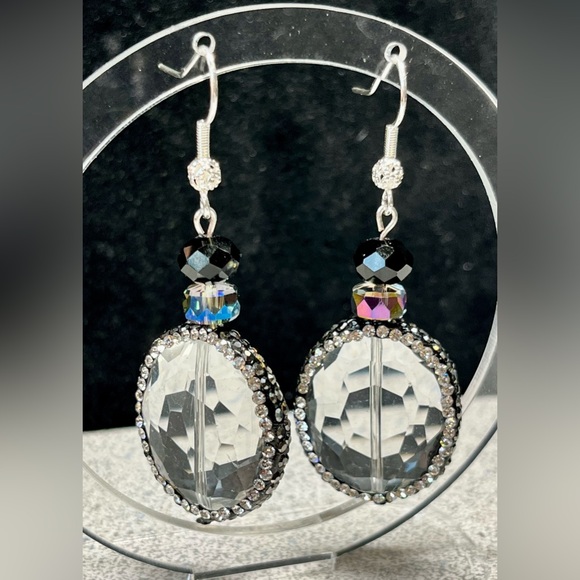 Elegant Crystal Earrings long evening wear - Picture 15 of 15
